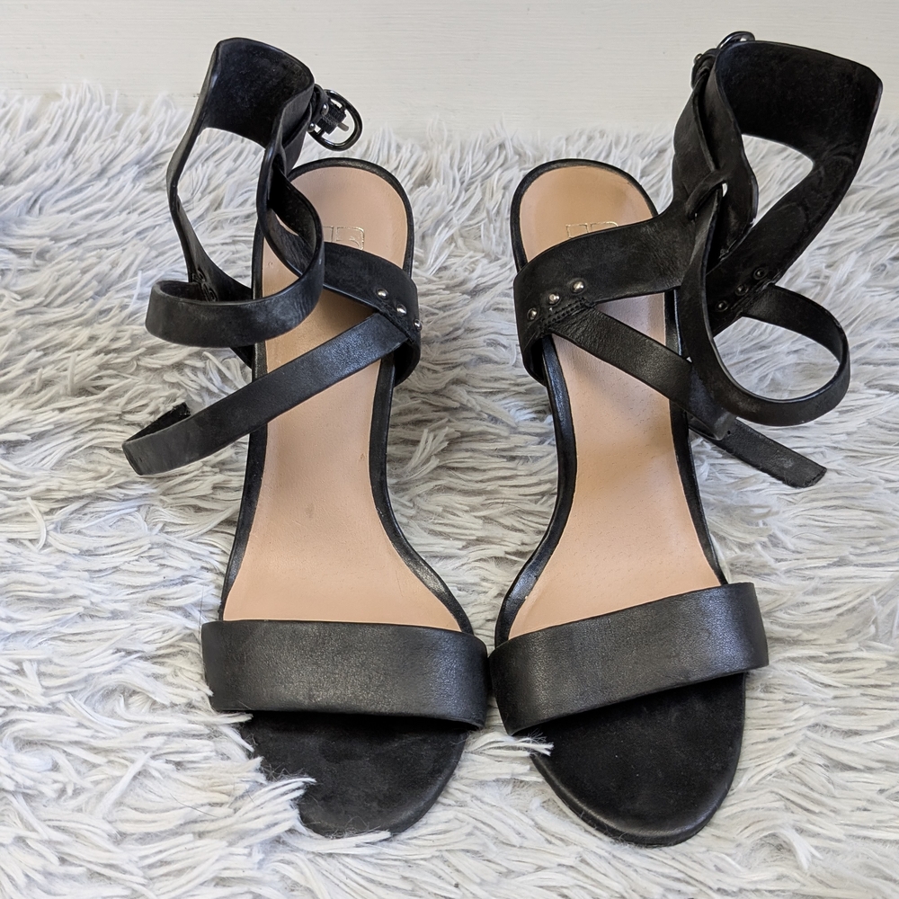 Elegant Black Strappy Sandals